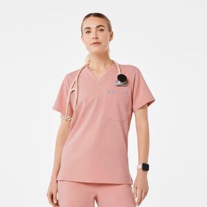 NWT Figs Catarina Pink Sand Petite Extra Small